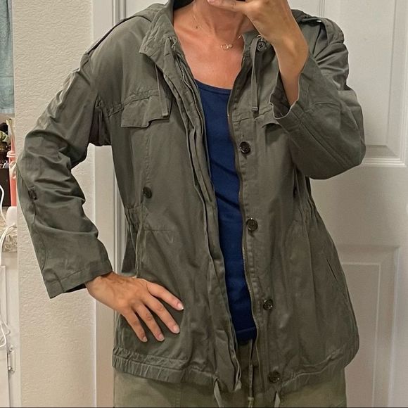 Joie Jackets & Blazers - JOIE Rare Green Utility Jacket Size Medium